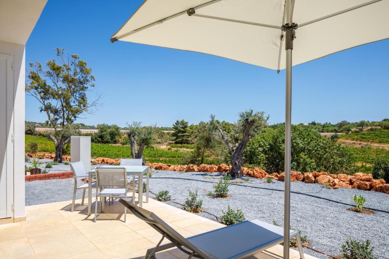 Quinta Dos Vales Wine Estate Guest House Estombar Exterior photo