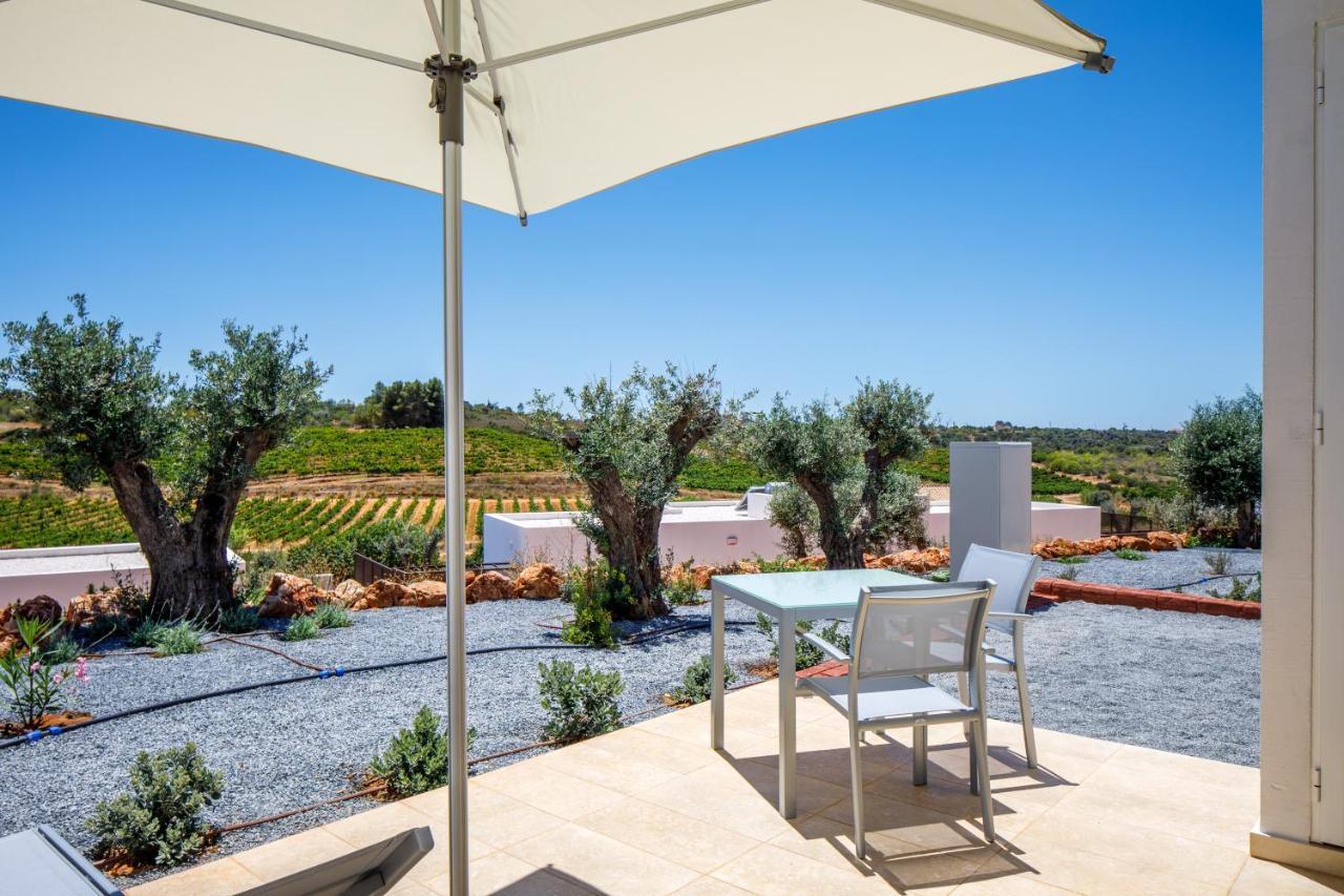 Quinta Dos Vales Wine Estate Guest House Estombar Exterior photo