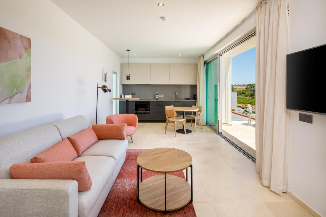 Quinta Dos Vales Wine Estate Guest House Estombar Exterior photo