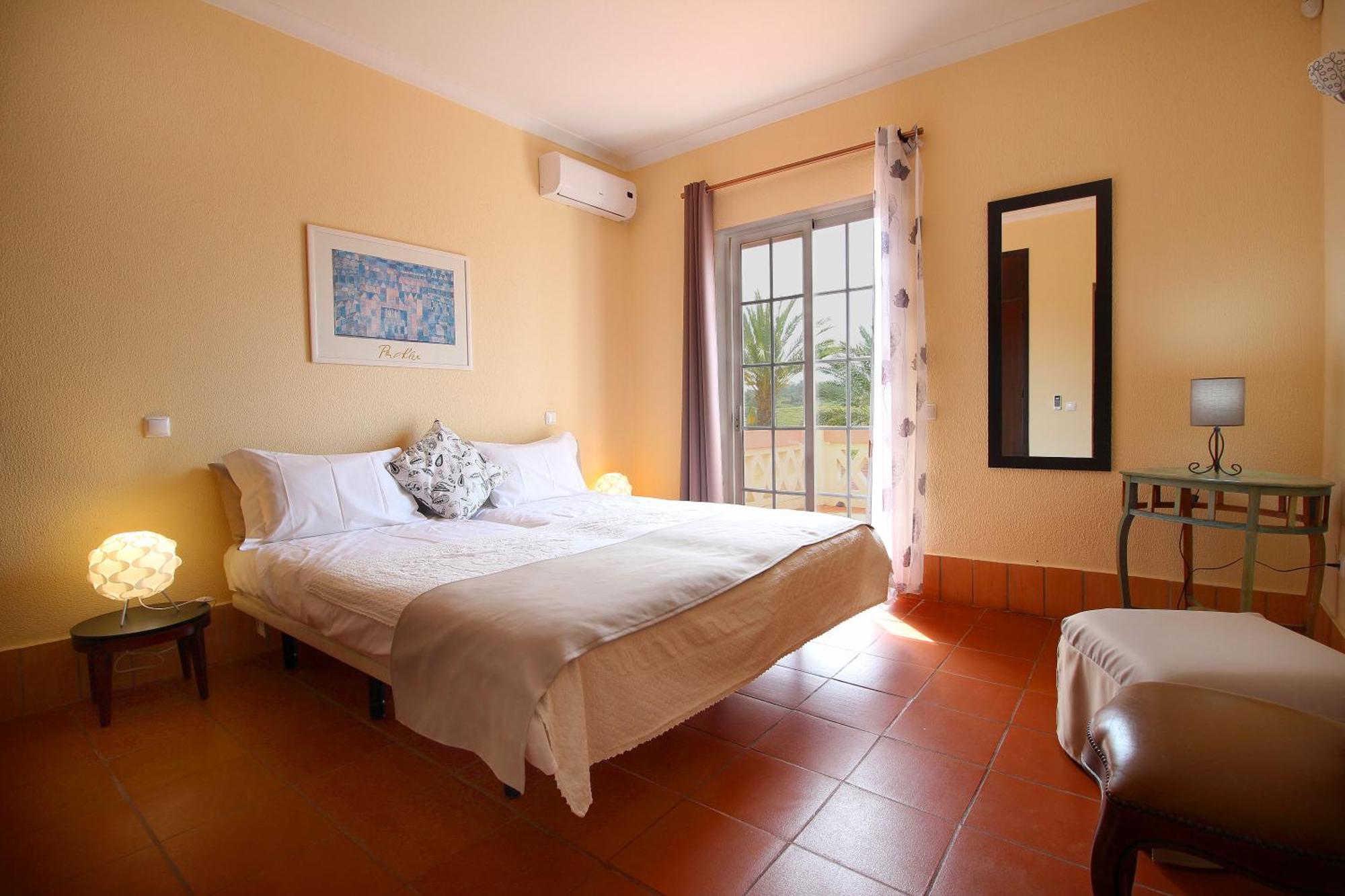 Quinta Dos Vales Wine Estate Guest House Estombar Room photo